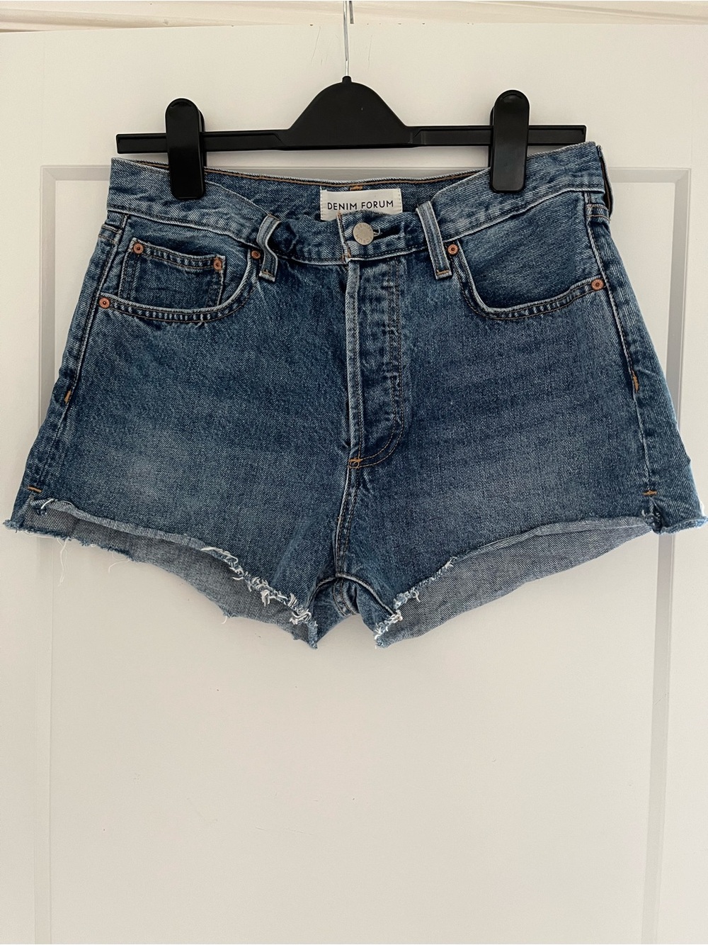 Aritzia  Denim Forum The Yoko High Rise Jean Short - Picture 2 of 10